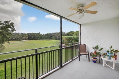 ASSESSMENT PAID! Fairways At Bonaventure 2 bedroom 2 bath on Bonaventure Country Club in Florida - for sale on GolfHomes.com, golf home, golf lot
