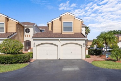 2 Bedrooms, 2 baths, 1 car garage across from the highly on Ventura Country Club in Florida - for sale on GolfHomes.com, golf home, golf lot