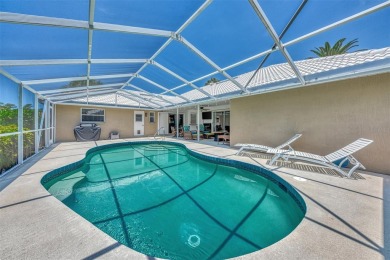 Appealing three bedroom, two and a half bath, pool home in on Waterford Golf Club in Florida - for sale on GolfHomes.com, golf home, golf lot