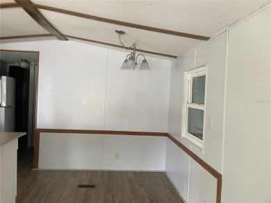 SELLER MOTIVATED: PRICE REDUCED: WEST VIEW RIDGE 55+ COMMUNITY on Southern Dunes Golf and Country Club in Florida - for sale on GolfHomes.com, golf home, golf lot