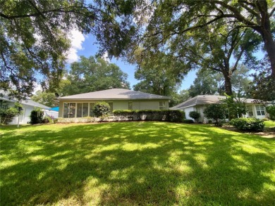 Discover the charm of Florida living in this rarely available on Rainbow Springs Golf and Country Club in Florida - for sale on GolfHomes.com, golf home, golf lot