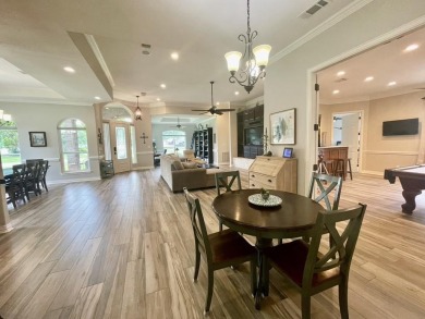 Impeccably updated and meticulously maintained spacious home on Pecan Plantation Country Club in Texas - for sale on GolfHomes.com, golf home, golf lot