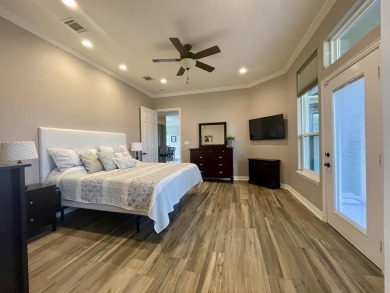 Impeccably updated and meticulously maintained spacious home on Pecan Plantation Country Club in Texas - for sale on GolfHomes.com, golf home, golf lot