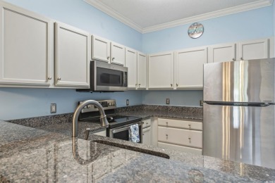 Immaculately kept 3BR/2.5BA end-unit townhouse-style condo in on Glen Dornoch Waterway Golf Links in South Carolina - for sale on GolfHomes.com, golf home, golf lot