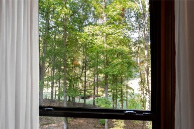 Welcome to the gated community of Keowee Key. Enjoy the 4 on Keowee Key Golf and Country Club in South Carolina - for sale on GolfHomes.com, golf home, golf lot