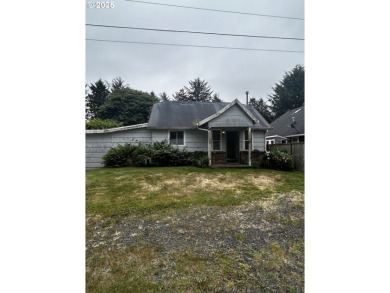 Charming Coastal Opportunity in Gearhart. Tucked away on a on Gearhart Golf Links in Oregon - for sale on GolfHomes.com, golf home, golf lot