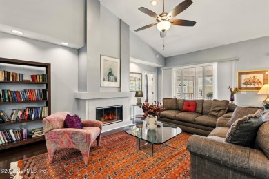 SELLER PAYS 3 MONTHS OF HOA **MOVE IN READY **Stunning 3 Bedroom on Slammer and Squire Golf Course in Florida - for sale on GolfHomes.com, golf home, golf lot