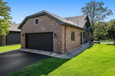 2 or 3 Bedroom, 3 Bath Ranch Townhome/Half Duplex in Desirable on Balmoral Woods Golf Club in Illinois - for sale on GolfHomes.com, golf home, golf lot