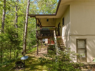 Very rare find! 3 bedrooms & 2 baths on main floor with 4th on Bella Vista Country Club - Berksdale in Arkansas - for sale on GolfHomes.com, golf home, golf lot