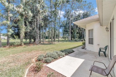 Come see this beautifully updated and maintained golf course on Royal Oaks Golf Club in Florida - for sale on GolfHomes.com, golf home, golf lot