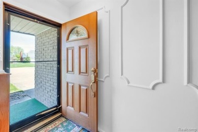 Are you looking for a super clean and move in condition 3 on Maple Lane Golf Club in Michigan - for sale on GolfHomes.com, golf home, golf lot
