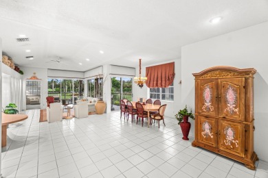 Bright and airy 2 Bedroom + Den, 2.5 Bath condo in The Polo Club on Broken Sound Golf and Club  in Florida - for sale on GolfHomes.com, golf home, golf lot