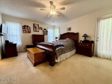 WOW! LOCATION, LOCATION on a quiet Cul-de-sac, but near on Dorchester Country Club in Tennessee - for sale on GolfHomes.com, golf home, golf lot