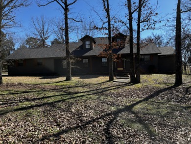 131 Bayou Ridge Loop on Russellville Country Club in Arkansas - for sale on GolfHomes.com, golf home, golf lot