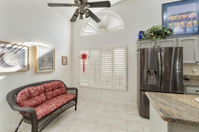Lovely 1BR plus den w/Murphy bed Sedona model on the walking on Oakwood Golf Club  in Arizona - for sale on GolfHomes.com, golf home, golf lot