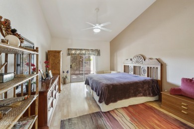 Lovely 1BR plus den w/Murphy bed Sedona model on the walking on Oakwood Golf Club  in Arizona - for sale on GolfHomes.com, golf home, golf lot