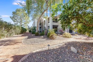 Exceptional 2BR/2BA 1st floor Condo in the Heart of the Biltmore on Arizona Biltmore Golf and Country Club in Arizona - for sale on GolfHomes.com, golf home, golf lot
