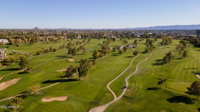 Exceptional 2BR/2BA 1st floor Condo in the Heart of the Biltmore on Arizona Biltmore Golf and Country Club in Arizona - for sale on GolfHomes.com, golf home, golf lot