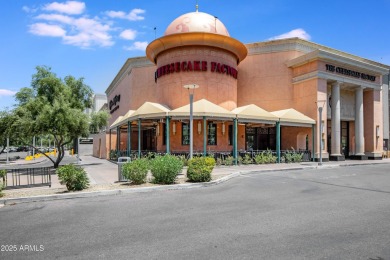 Exceptional 2BR/2BA 1st floor Condo in the Heart of the Biltmore on Arizona Biltmore Golf and Country Club in Arizona - for sale on GolfHomes.com, golf home, golf lot