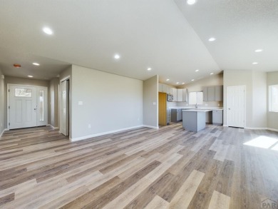 Beautiful ranch style condo in Pueblo West close to the Desert on Desert Hawk At Pueblo West in Colorado - for sale on GolfHomes.com, golf home, golf lot