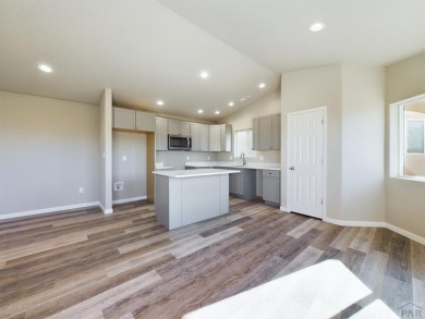 Beautiful ranch style condo in Pueblo West close to the Desert on Desert Hawk At Pueblo West in Colorado - for sale on GolfHomes.com, golf home, golf lot