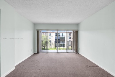 $$ Well-Priced Corner Unit with amazing water view!$$ Great on Fontainebleau Golf Course in Florida - for sale on GolfHomes.com, golf home, golf lot
