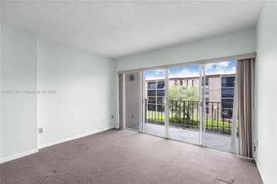 $$ Well-Priced Corner Unit with amazing water view!$$ Great on Fontainebleau Golf Course in Florida - for sale on GolfHomes.com, golf home, golf lot