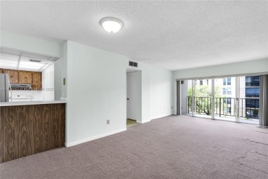 $$ Well-Priced Corner Unit with amazing water view!$$ Great on Fontainebleau Golf Course in Florida - for sale on GolfHomes.com, golf home, golf lot