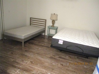 REDUCED!!!**OWNERS WANT OFFERS!!!WELCOME HOME!!! HARDLEY LIVED on Colony West Country Club in Florida - for sale on GolfHomes.com, golf home, golf lot