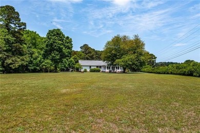 Welcome to 61 Comanchee Lane -- a beautifully maintained on Indian Creek Yacht and Country Club in Virginia - for sale on GolfHomes.com, golf home, golf lot