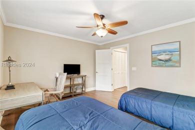 Fantastic two-bedroom end unit in Inverness Village! Offering on Palmetto Dunes Golf Course and Resort in South Carolina - for sale on GolfHomes.com, golf home, golf lot