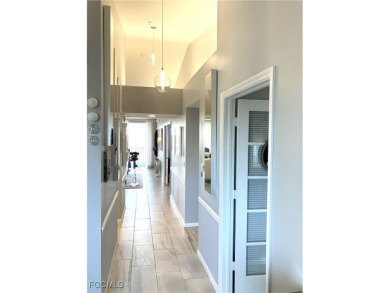 LIGHT, BRIGHT & BEAUTIFUL End Unit 5th Floor Penthouse in on  in Florida - for sale on GolfHomes.com, golf home, golf lot