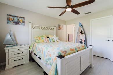 This Beautifully Decorated and Fully Updated 2 Bedroom 2 Bath on Beacon Woods Golf Club in Florida - for sale on GolfHomes.com, golf home, golf lot