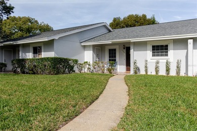 This Beautifully Decorated and Fully Updated 2 Bedroom 2 Bath on Beacon Woods Golf Club in Florida - for sale on GolfHomes.com, golf home, golf lot