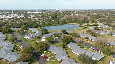 This Beautifully Decorated and Fully Updated 2 Bedroom 2 Bath on Beacon Woods Golf Club in Florida - for sale on GolfHomes.com, golf home, golf lot