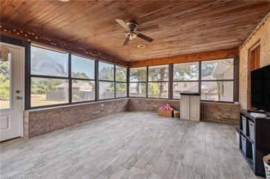 This 2,112 sq ft and 3 bed/2 bath family-friendly home is on Vache-Grasse Country Club in Arkansas - for sale on GolfHomes.com, golf home, golf lot