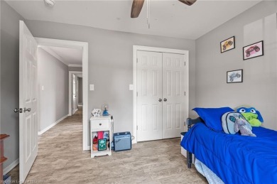 This 2,112 sq ft and 3 bed/2 bath family-friendly home is on Vache-Grasse Country Club in Arkansas - for sale on GolfHomes.com, golf home, golf lot
