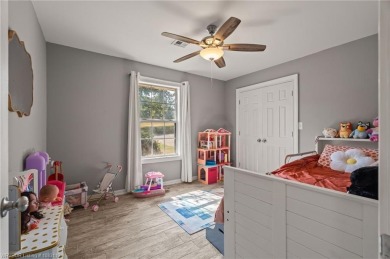 This 2,112 sq ft and 3 bed/2 bath family-friendly home is on Vache-Grasse Country Club in Arkansas - for sale on GolfHomes.com, golf home, golf lot