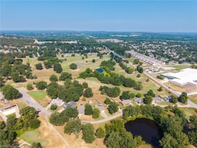 This 2,112 sq ft and 3 bed/2 bath family-friendly home is on Vache-Grasse Country Club in Arkansas - for sale on GolfHomes.com, golf home, golf lot
