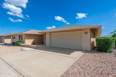 DEL WEBB'S POPULAR STANFORD MODEL - 3 BEDROOMS, 2 BATHS Charming on Sun City Lakes West and East in Arizona - for sale on GolfHomes.com, golf home, golf lot