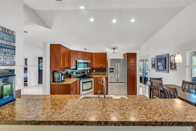 FABULOUS GOLF COURSE TO LAKE GEM! A MUST SEE! MOVE-IN READY! on Bonaventure Country Club in Florida - for sale on GolfHomes.com, golf home, golf lot
