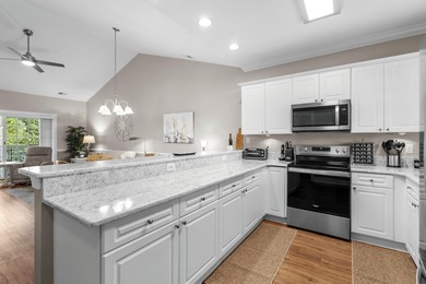 TOP FLOOR UNIT, ELEVATOR BUILDING, GOLF COURSE VIEWS!! Welcome on Myrtlewood Golf Course and Club  in South Carolina - for sale on GolfHomes.com, golf home, golf lot