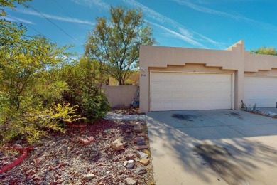 This 3/2 townhome in Ladera West is light, bright & move-in on Ladera Golf Course  in New Mexico - for sale on GolfHomes.com, golf home, golf lot