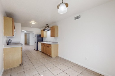 This 3/2 townhome in Ladera West is light, bright & move-in on Ladera Golf Course  in New Mexico - for sale on GolfHomes.com, golf home, golf lot