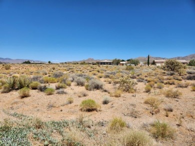 This nice lot .29 of an acre is located in community of Valle on Valle Vista Golf Course in Arizona - for sale on GolfHomes.com, golf home, golf lot