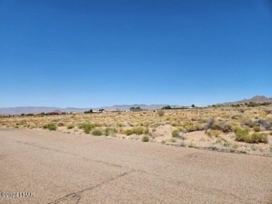 This nice lot .29 of an acre is located in community of Valle on Valle Vista Golf Course in Arizona - for sale on GolfHomes.com, golf home, golf lot