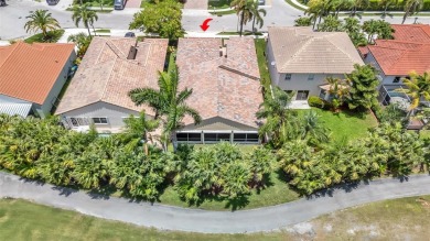 FABULOUS GOLF COURSE TO LAKE GEM! A MUST SEE! MOVE-IN READY! on Bonaventure Country Club in Florida - for sale on GolfHomes.com, golf home, golf lot