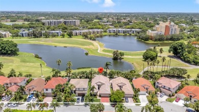 FABULOUS GOLF COURSE TO LAKE GEM! A MUST SEE! MOVE-IN READY! on Bonaventure Country Club in Florida - for sale on GolfHomes.com, golf home, golf lot