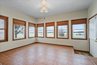 Welcome to this beautiful all-brick ranch in Oak Ridge Estates on El Paso Golf Club in Illinois - for sale on GolfHomes.com, golf home, golf lot