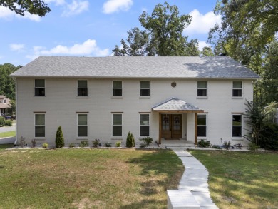 Welcome home! This stunning, fully remodeled home is ready for on Maumelle Golf and Country Club in Arkansas - for sale on GolfHomes.com, golf home, golf lot